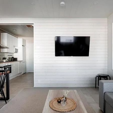 Harmonia A - 12 Hloe, Golf