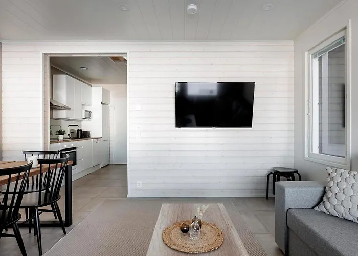 Harmonia A - 12 Hloe, Golf